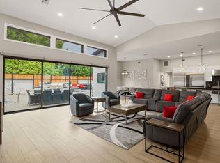 6715 E Montecito Ave, Scottsdale, AZ 85251