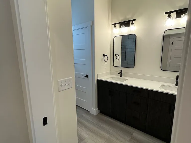 513 Spaniel Ln — Photo 21