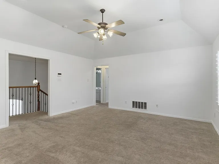 2437 Fawn Meadow Dr — Photo 21