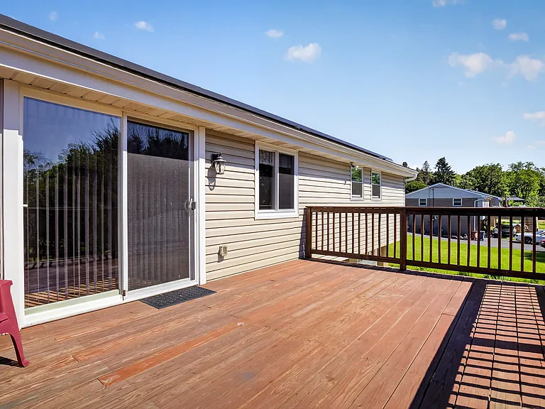 4304 Paradise Dr — Photo 19