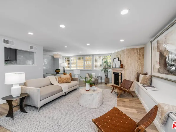 441 N Oakhurst Dr APT 203, Beverly Hills, CA 90210