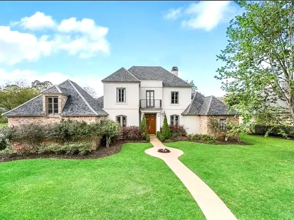 2 Bretton Way, Mandeville, LA 70471
