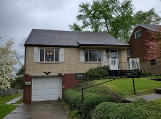 126 Charleston Dr, Pittsburgh, PA 15235