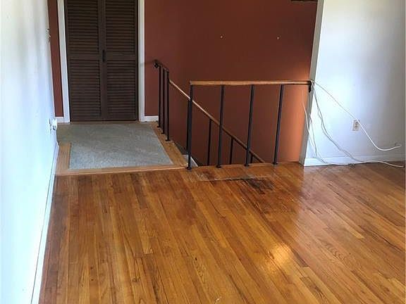 5th image of 35 Oxford Road