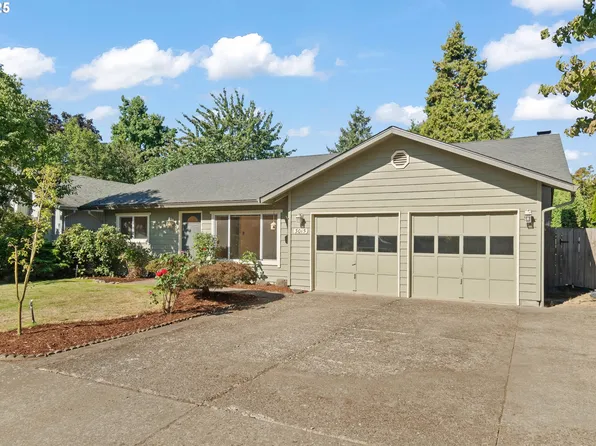 3015 Kentwood Dr, Eugene, OR 97401