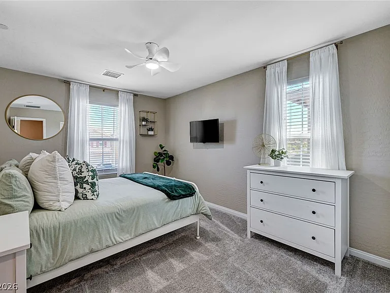 372 Silva Pl — Photo 22