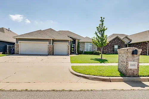 10608 Glover River Dr Photo 1