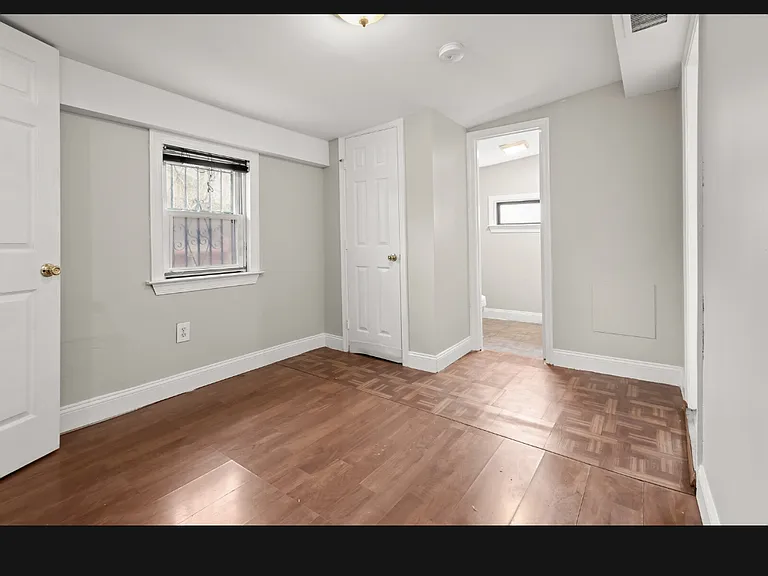 805 Eastern Ave — Photo 37