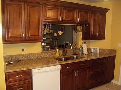2nd image of 4943 Klosterman Oaks Blvd