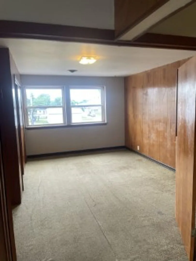 117 N Church Street — Photo 3
