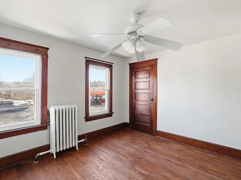 630 N Courtland St — Photo 11