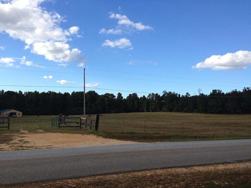 2nd image of 228 Lee Road 265