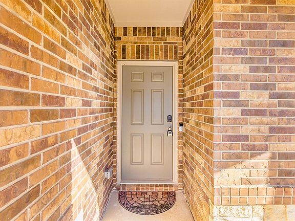 4th image of 15806 Winter Cypress Way