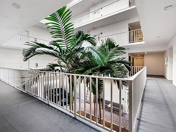 5th image of 1770 E Las Olas Blvd APT 203