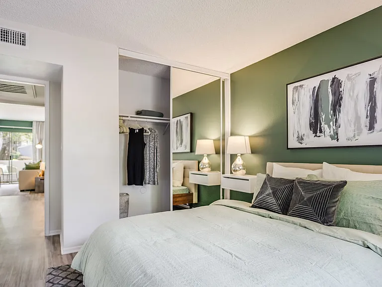 1022 Grand Ave #O10 — Photo 3