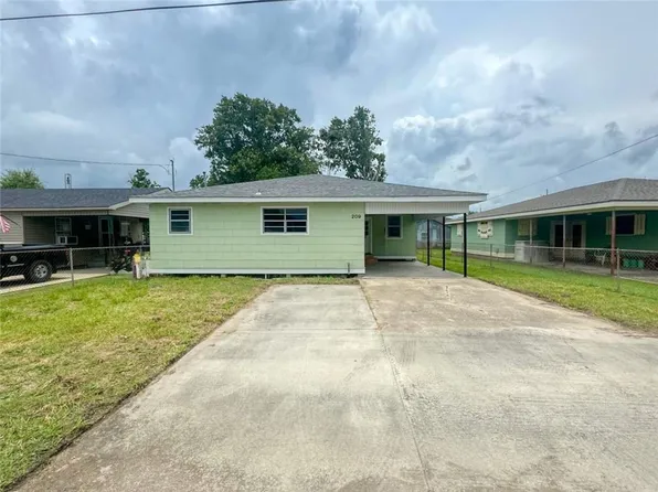 209 Azalea St, Thibodaux, LA 70301
