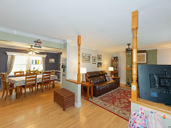 3rd image of 5 Frank St