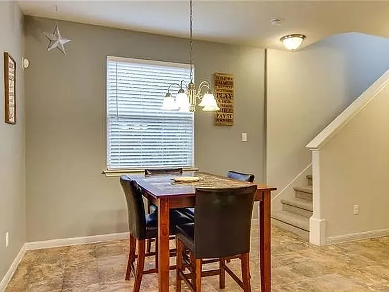 5913 Red Bud Ridge Ln — Photo 19