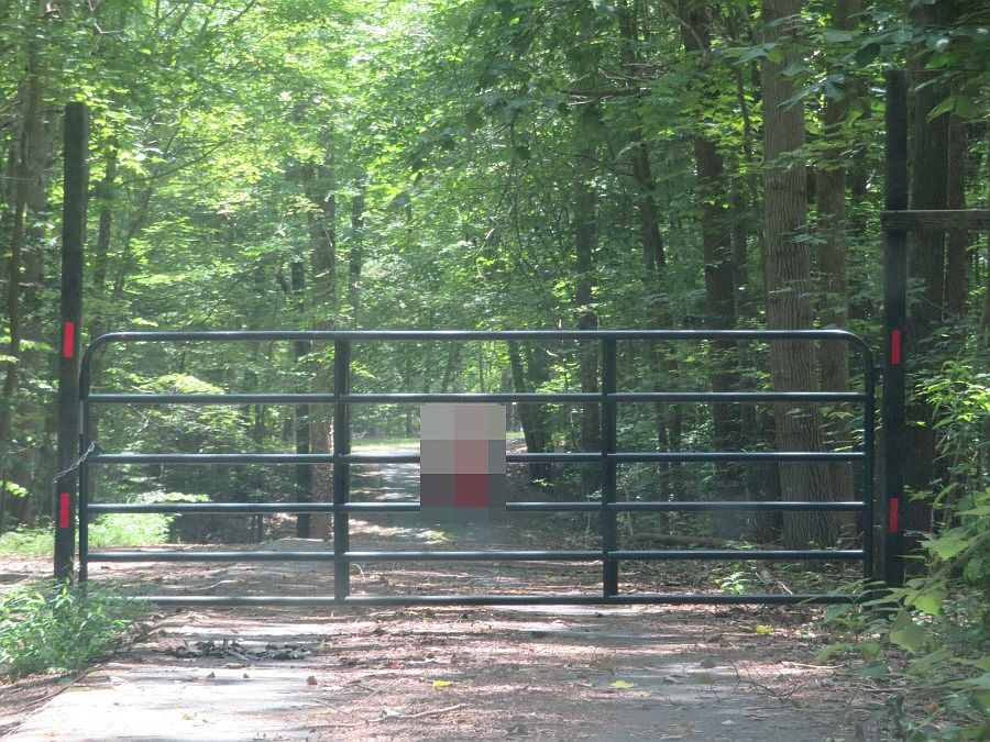 2nd image of 15313 Bassford Rd