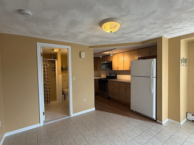 79 N Main St #A — Photo 4