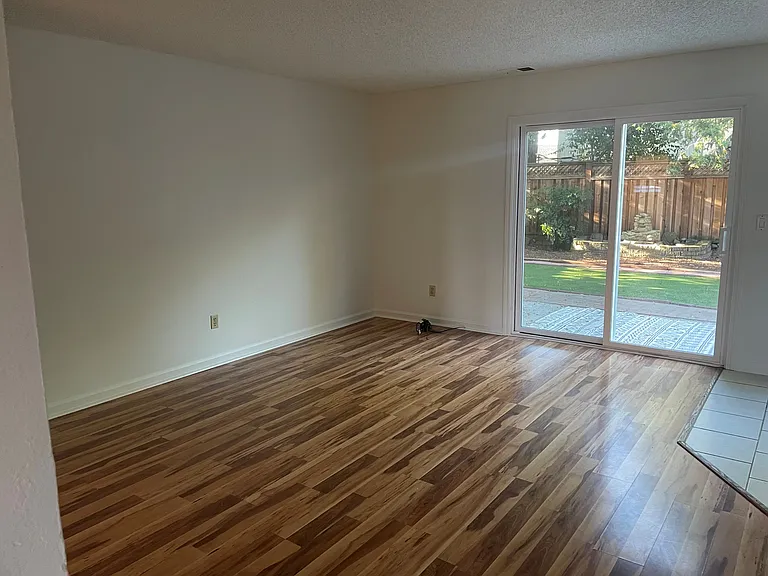 459 Manka Cir — Photo 3