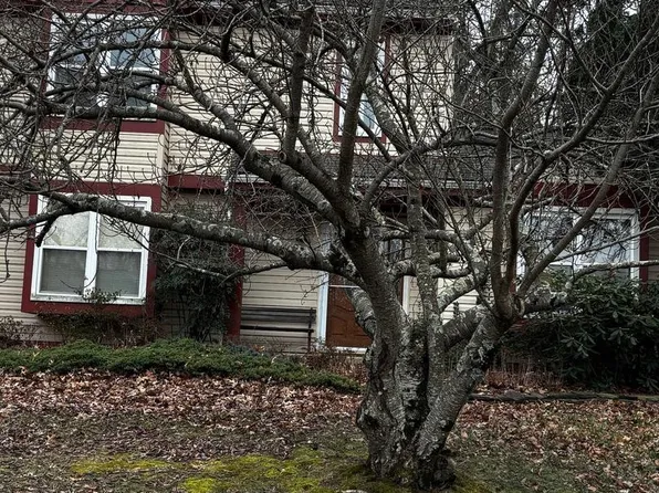 301 Argus Ln, Glen Burnie, MD 21061