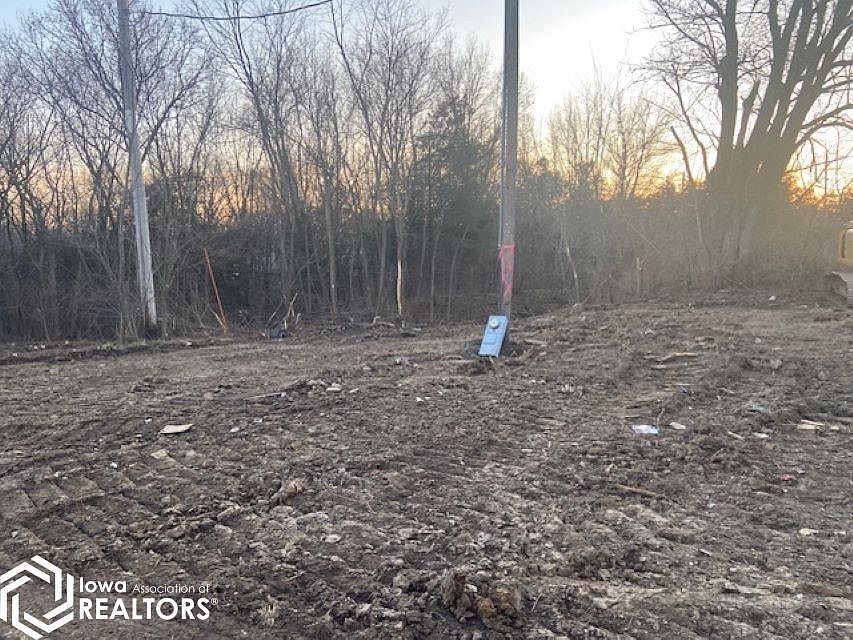 2nd image of 22933 129th Ln