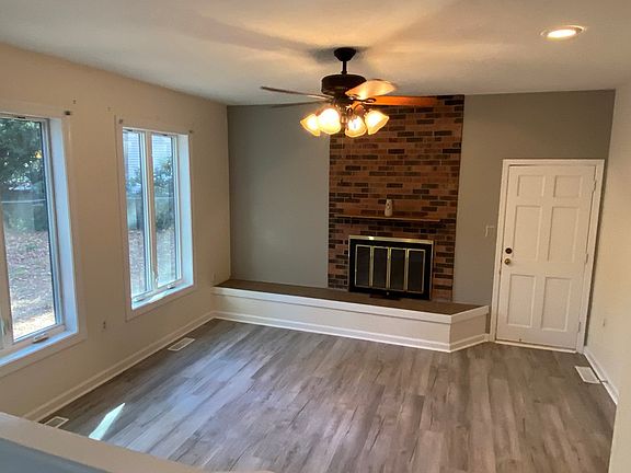 5th image of 35283 Pine Cove Cir