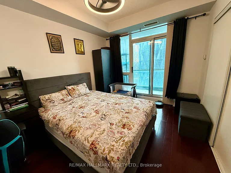 16 Yonge St #3803 — Photo 18