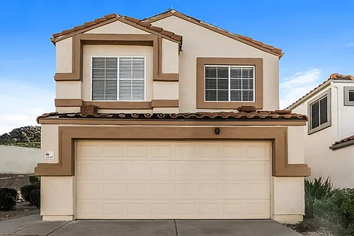 2345 E Gelding Dr Photo 1