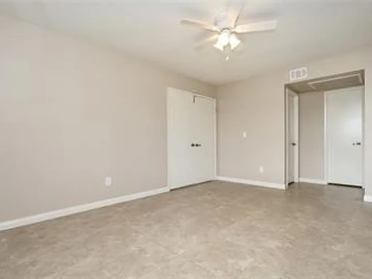 25611 Quail Run #15 — Photo 4