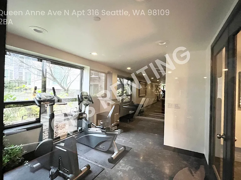 323 Queen Anne Ave N #316 — Photo 22