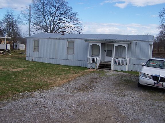 2nd image of 1313 Ky Highway 328 W