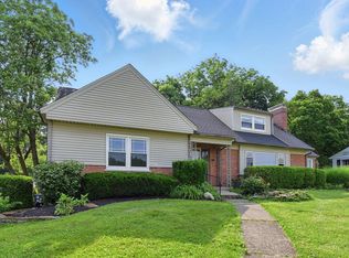 6672 Rollaway Rd, Cincinnati, OH 45236