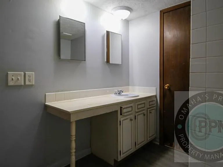 Benson Garden Apartments — Photo 6