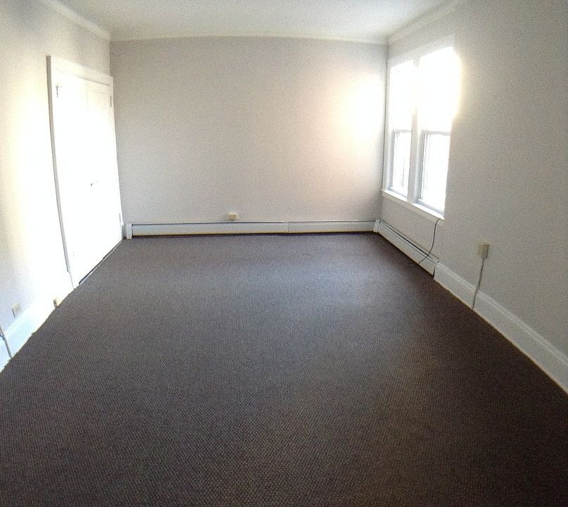 1st image of 291 Buckingham St APT A4