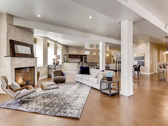2nd image of 435 W Colfax Ave #300