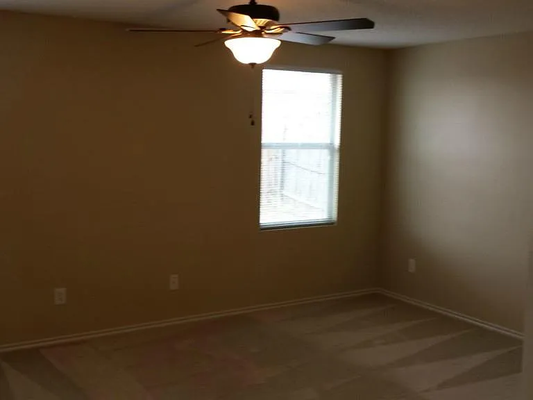 2640 Annalea Ln — Photo 8