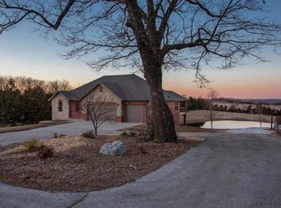 1515 E State Hwy, Sparta, MO 65753