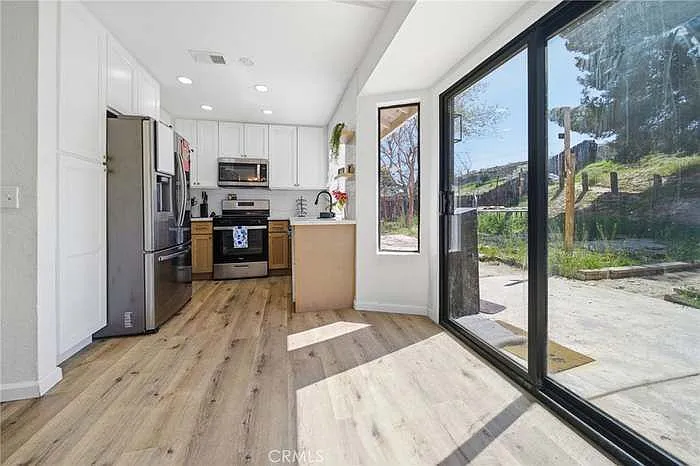 130 Mountainside Dr — Photo 10