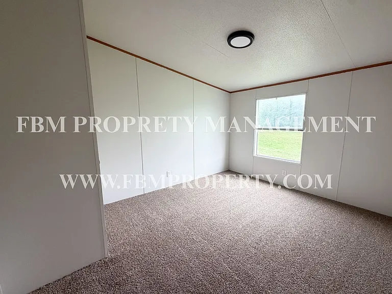 1075 Pluto Rd — Photo 10