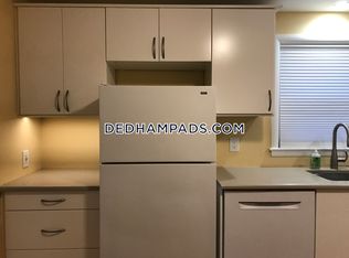 60 Grandfield St, Dedham, MA 02026