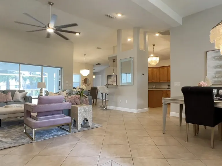 2035 Cannolot Blvd — Photo 4