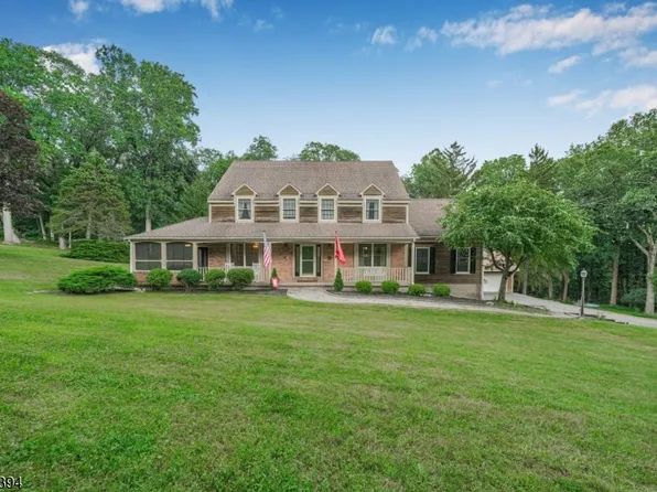 16 Henderson Hill Rd, Union Twp., NJ 08827