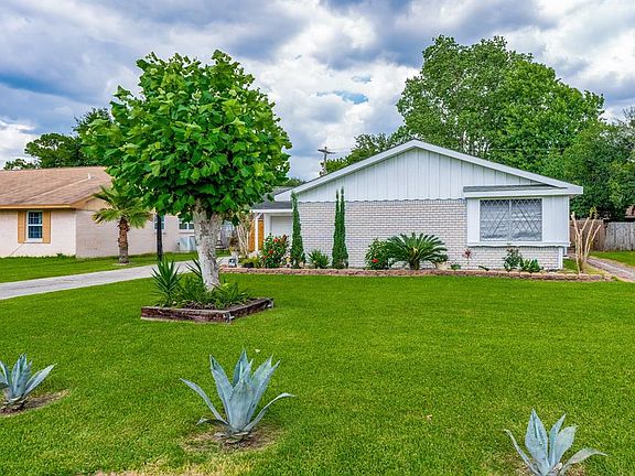 2nd image of 4522 Sage Cir