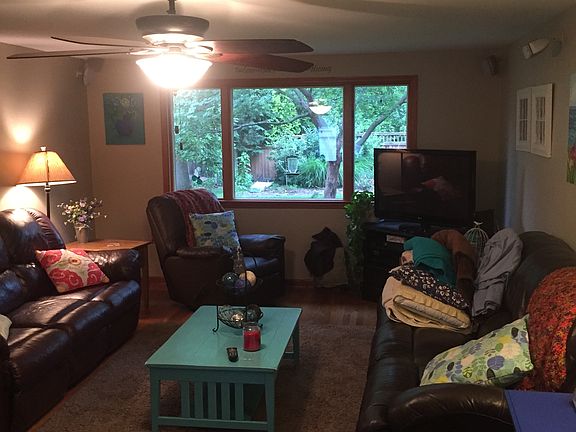 4th image of 330 Lambourne Ave