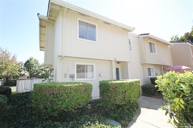 1st image of 100 Arcadia Dr