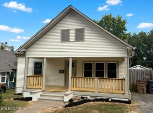 1507 McCroskey Ave, Knoxville, TN 37917