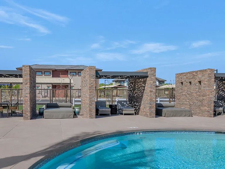 Everly at Morrison Ranch Luxury Apartments — Photo 39
