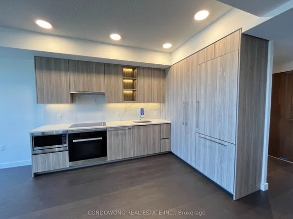 25 McMahon Dr, Toronto, ON